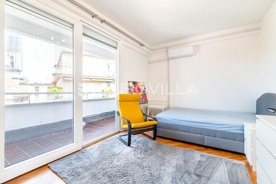 Appartamento In vendita -  Donji Grad