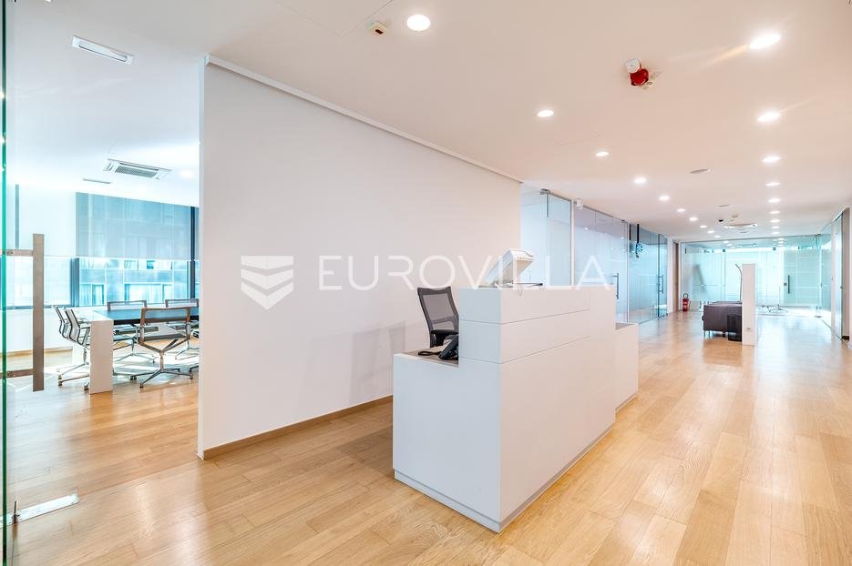 Commerciale Da affittare - Grad Zagreb Trnje