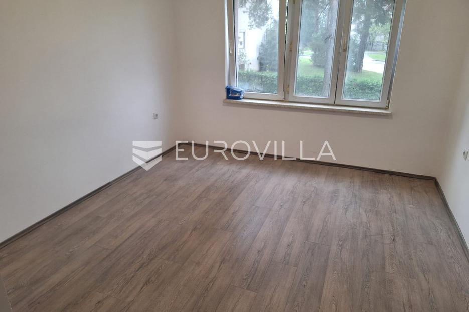 Apartmán Na predaj -  Karlovac