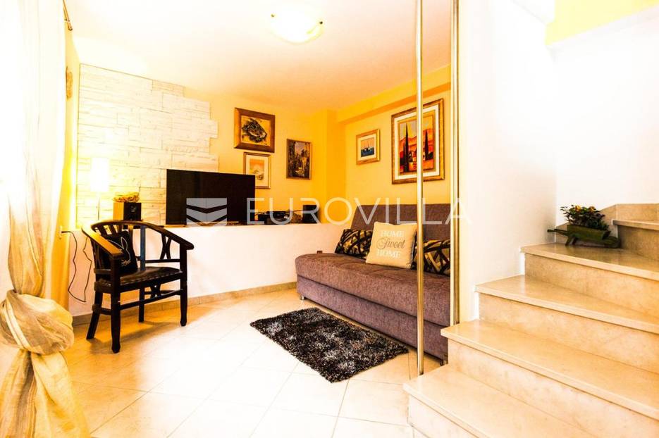House For sale -  Ston
