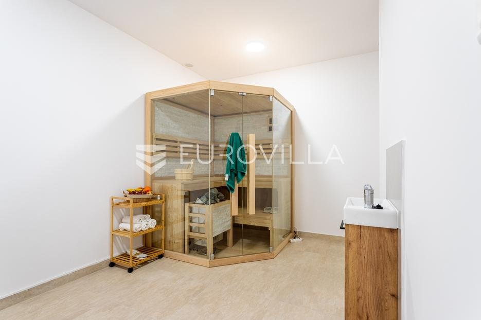 Kuća Na prodaju - Splitsko-dalmatinska Podstrana