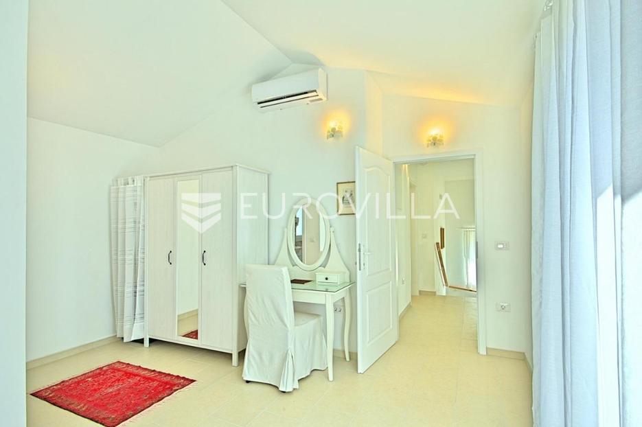 Haus Zu verkaufen -  Sveti Lovreč