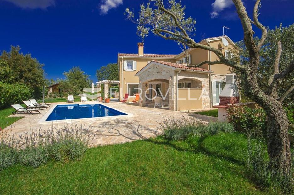 Haus Zu verkaufen -  Sveti Lovreč