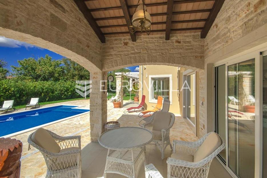 Haus Zu verkaufen -  Sveti Lovreč