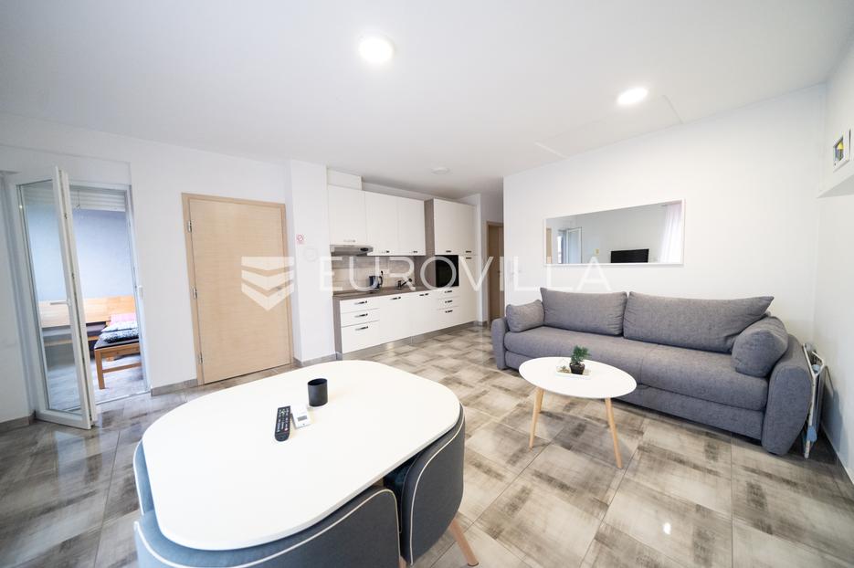 Apartmán Na prodej -  Tisno
