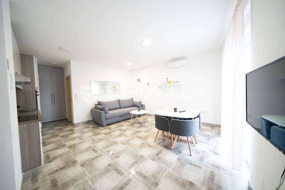 Apartmán Na prodej -  Tisno