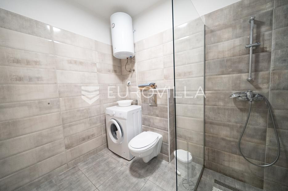 Apartmán Na prodej -  Tisno