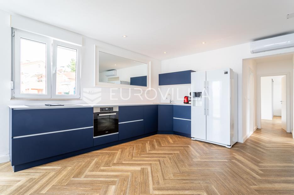 Apartment Zu verkaufen - Splitsko-dalmatinska Trogir - foto 1/21