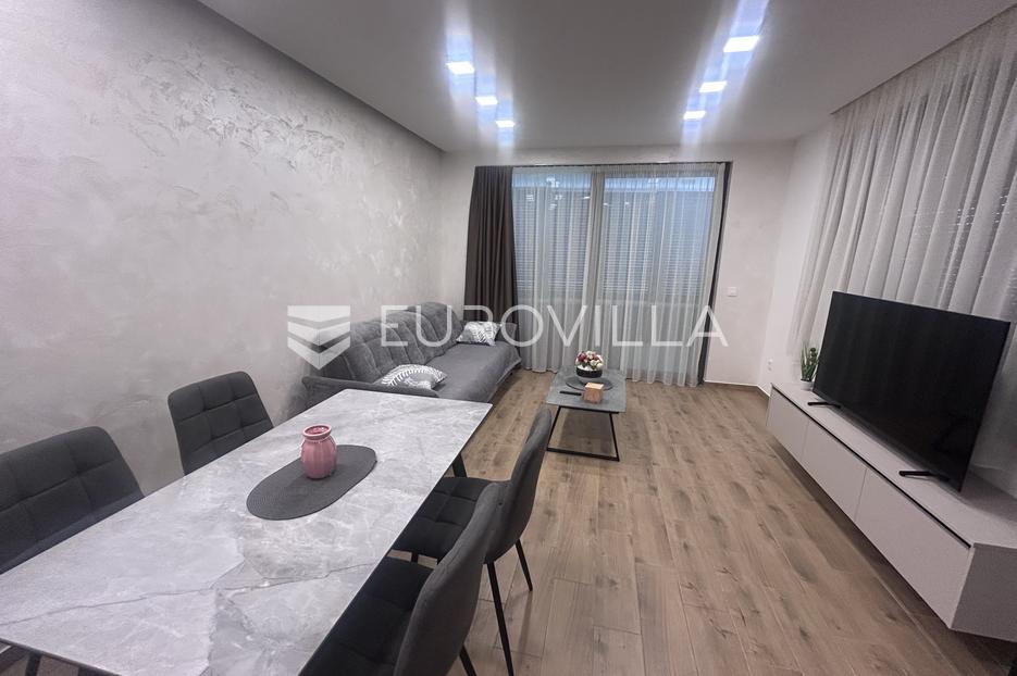 Flat For sale Borik
