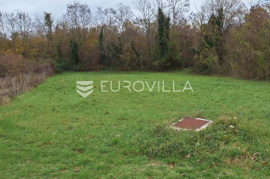 Zemljište Na prodaju -  Raša