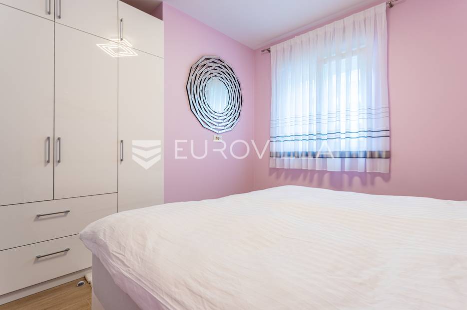 Flat For sale - Splitsko-dalmatinska Makarska
