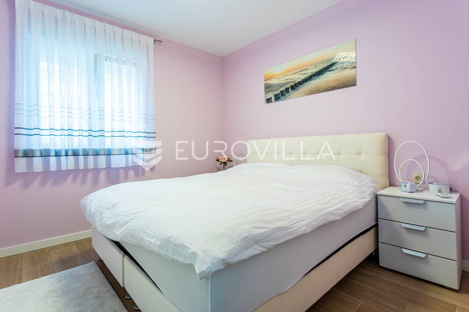 Flat For sale - Splitsko-dalmatinska Makarska