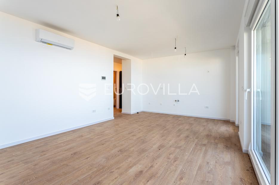Flat For sale - Splitsko-dalmatinska Makarska - foto 5/17