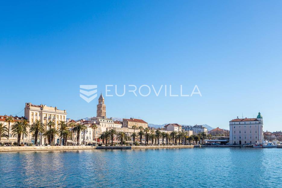 Terreno In vendita -  Split