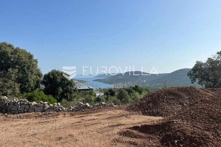 Parcela na predaj 3962 m² – Vinišće