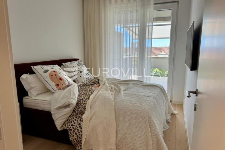 Flat For rent - Splitsko-dalmatinska Split - foto 4/15