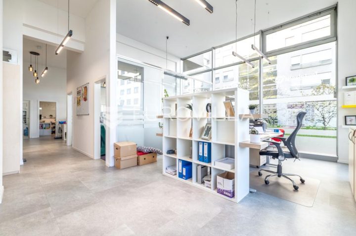 Commerciale in vendita 143 m² – Špansko