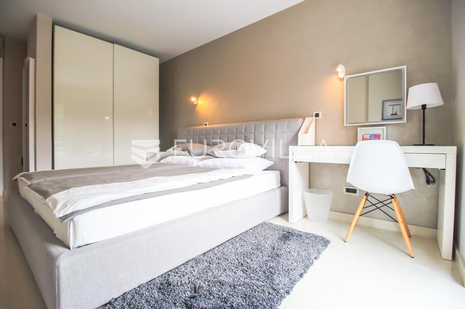 Maison À vendre -  Rovinj