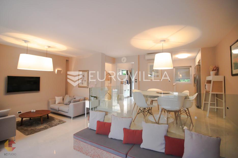 Maison À vendre -  Rovinj