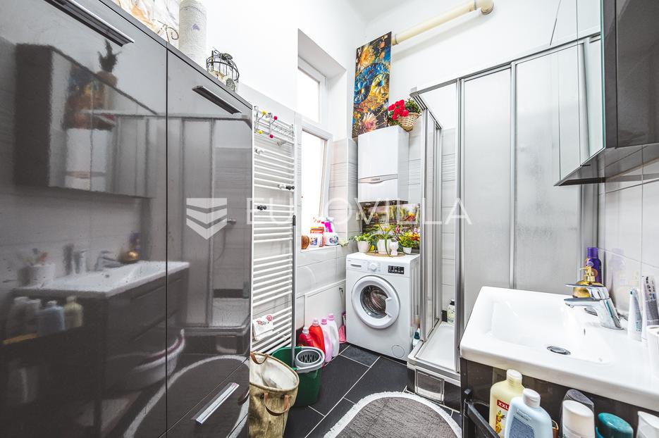 Flat For sale -  Donji Grad