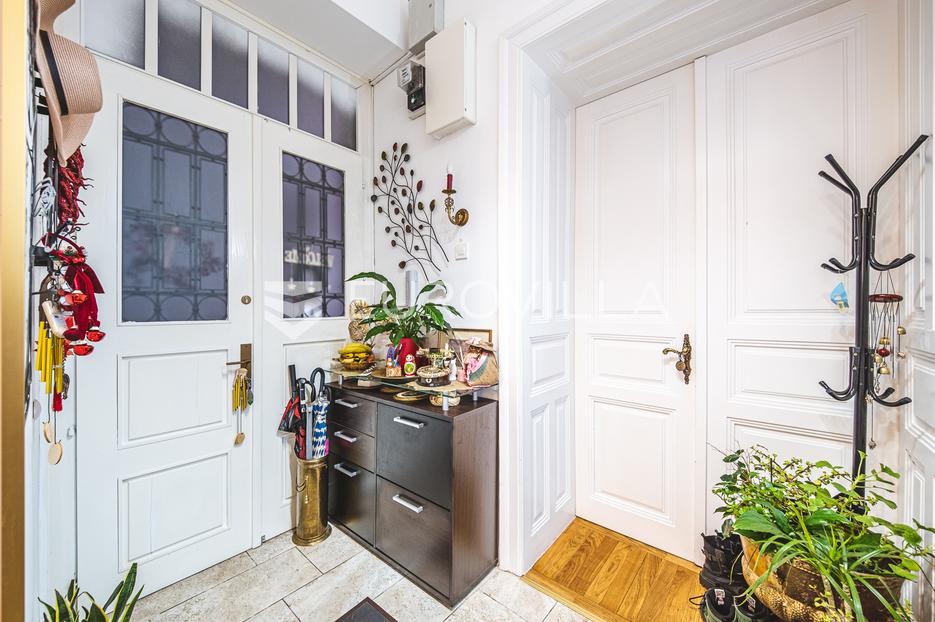 Flat For sale -  Donji Grad