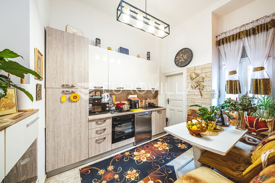 Flat For sale -  Donji Grad
