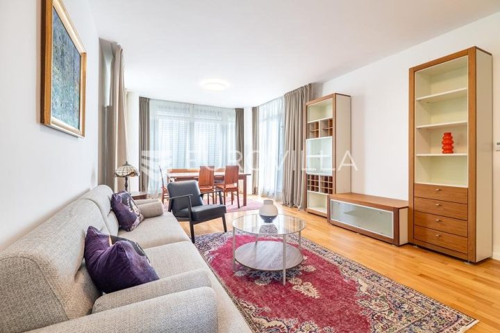Stan za najam 90 m² – Vrhovec
