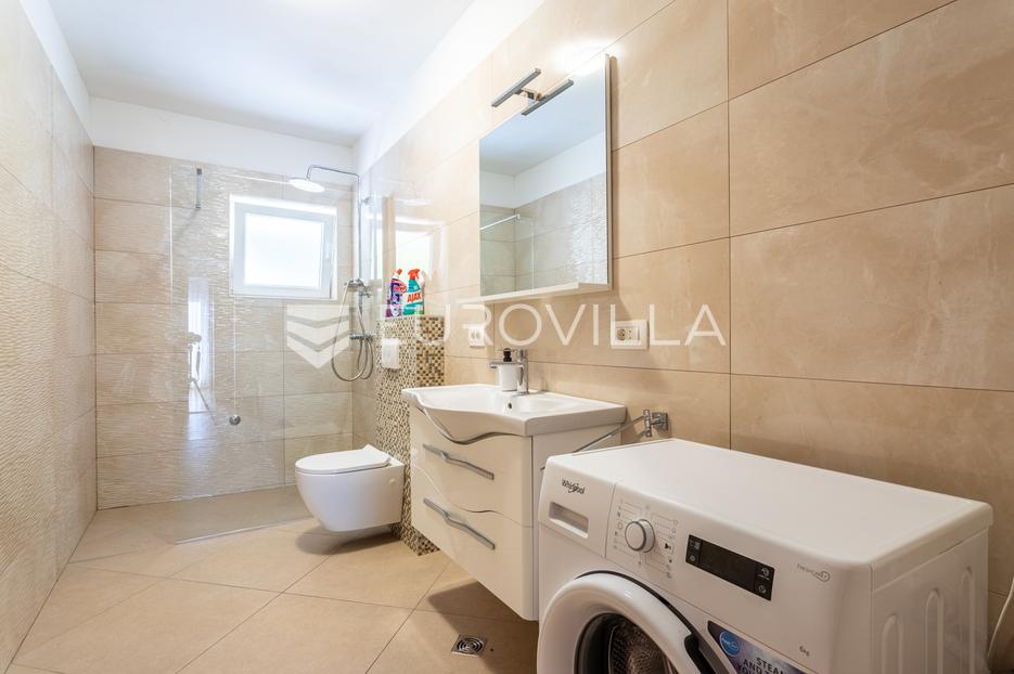 Apartmán Na predaj - Splitsko-dalmatinska Dugi Rat