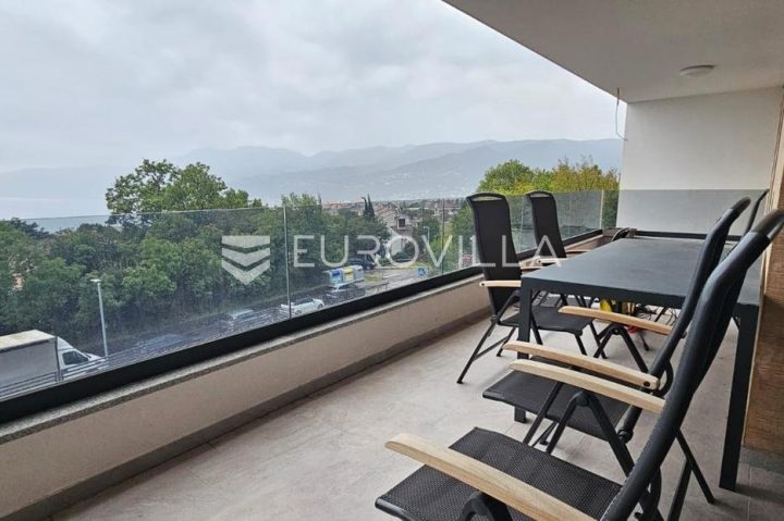 Flat for sale 102 m² – Rešetari