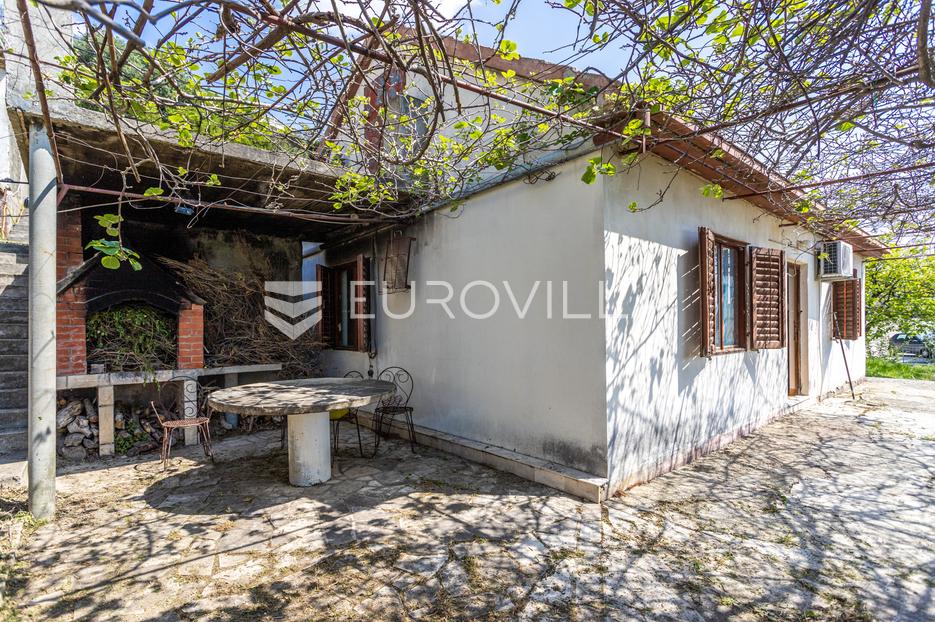 Kuća Na prodaju -  Kaštela