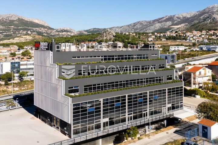 Locaux commerciaux à vendre 2342 m² – Dračevac