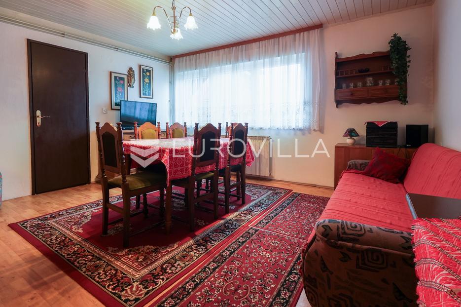 Maison À vendre -  Slavonski Brod