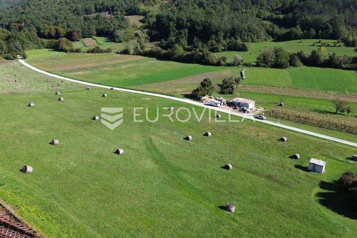 Terreno in vendita 800 m² – Rijavac