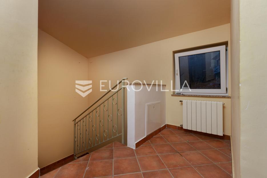 Apartmán Na predaj -  Kostrena
