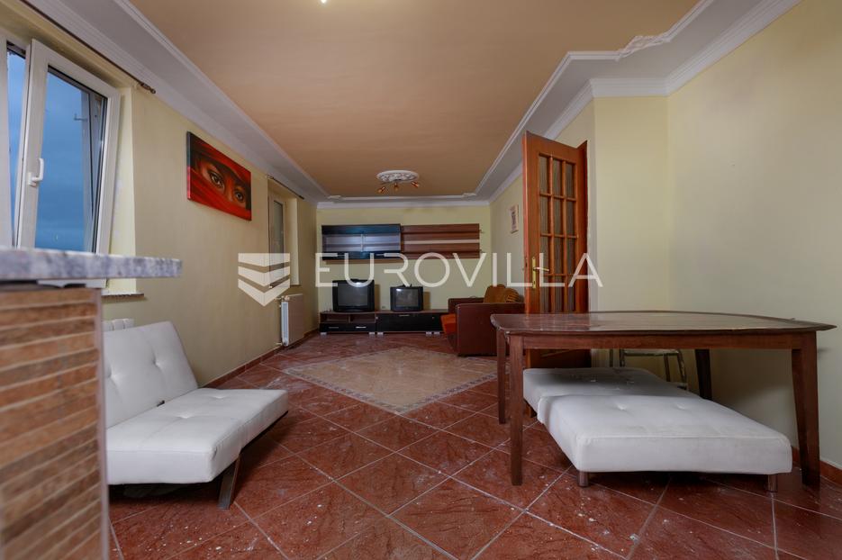 Apartmán Na predaj -  Kostrena