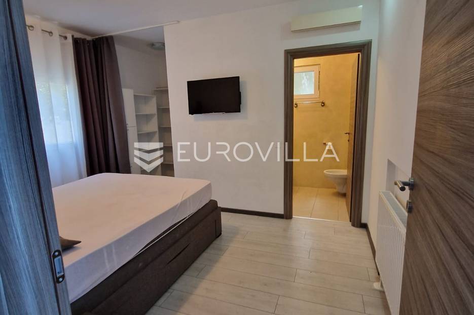 Haus Zu verkaufen - Istarska Svetvinčenat