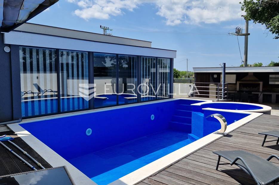 Haus Zu verkaufen - Istarska Svetvinčenat