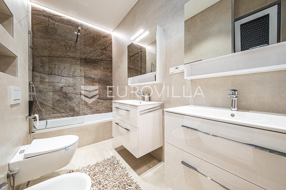 Apartmán Na prodej -  Gornji Grad - Medveščak