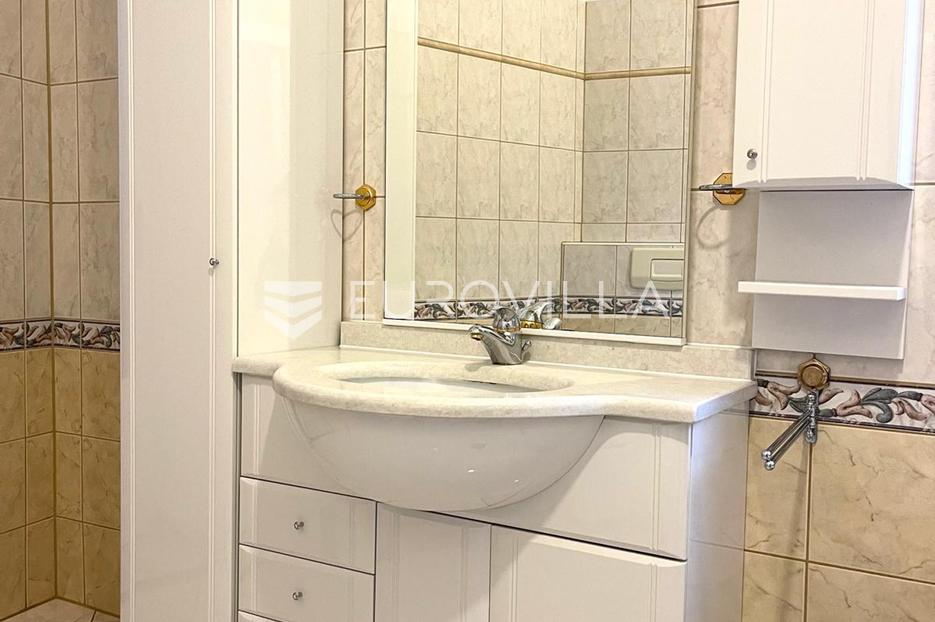 House For sale -  Crikvenica