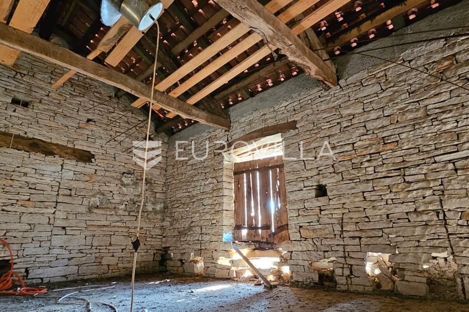 Terreno In vendita - Istarska Oprtalj