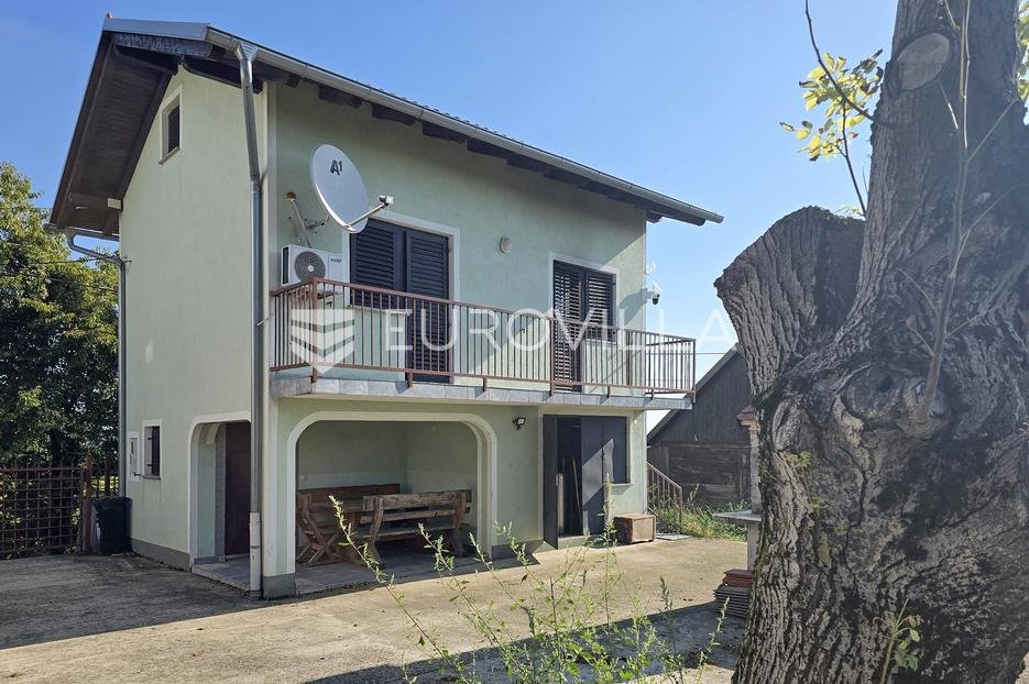 House For sale - Grad Zagreb Gornja Dubrava - foto 1/10
