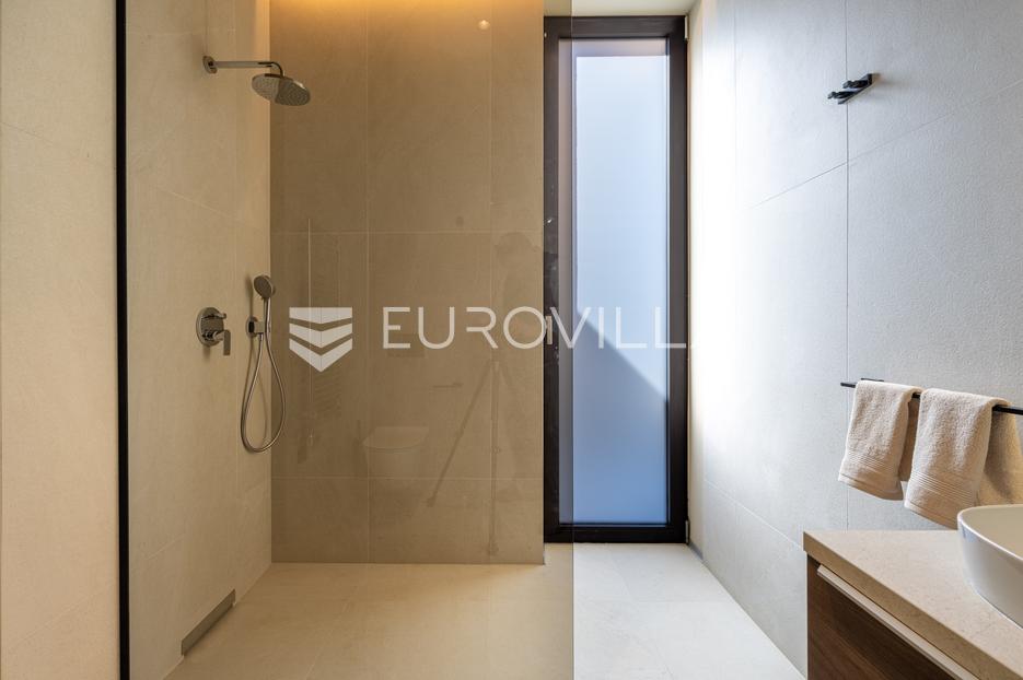 Casa In vendita -  Kaštelir-Labinci