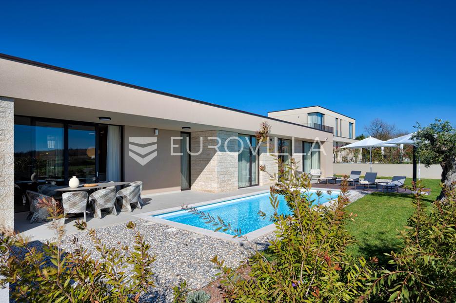 Casa In vendita -  Kaštelir-Labinci