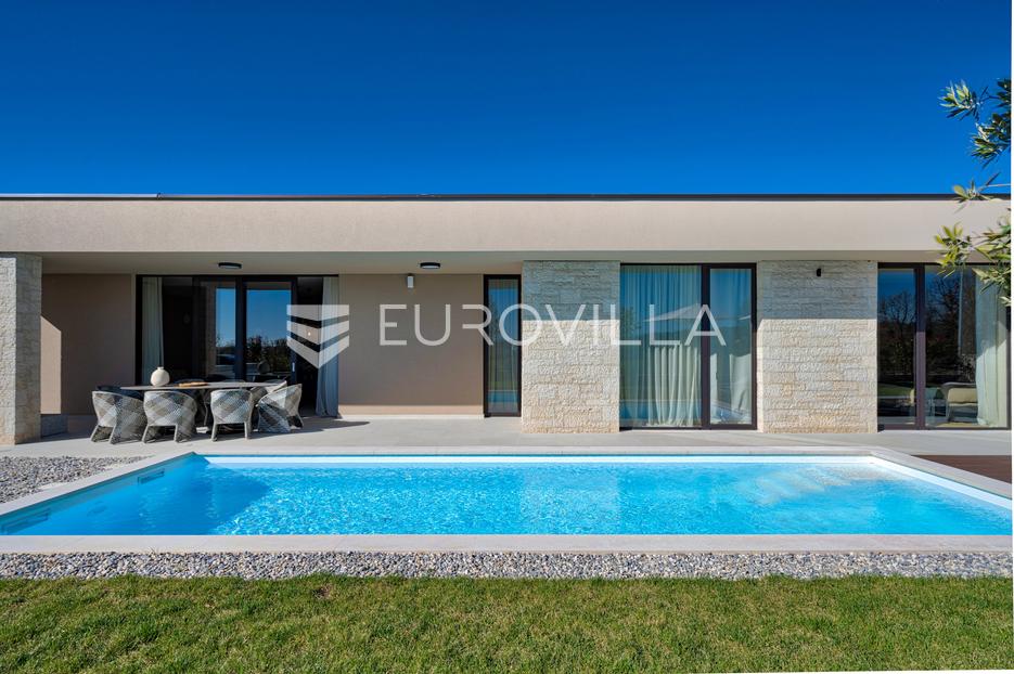 Casa In vendita -  Kaštelir-Labinci
