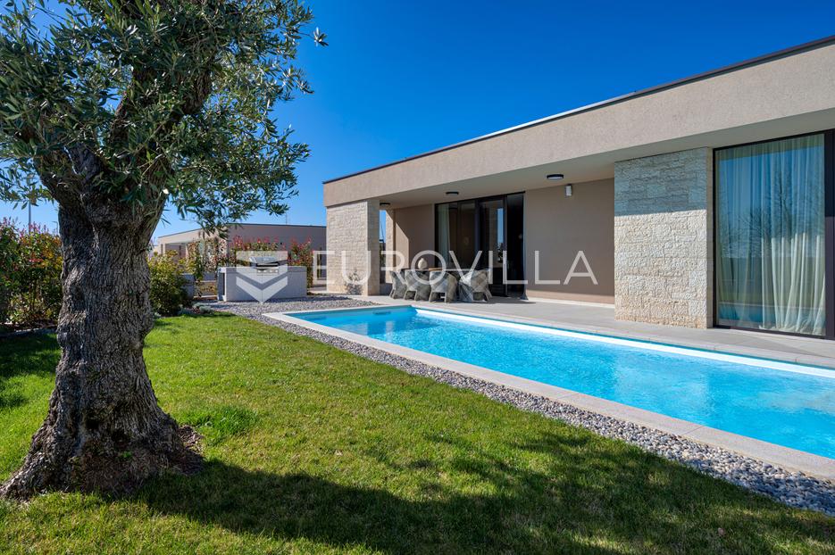 Casa In vendita -  Kaštelir-Labinci