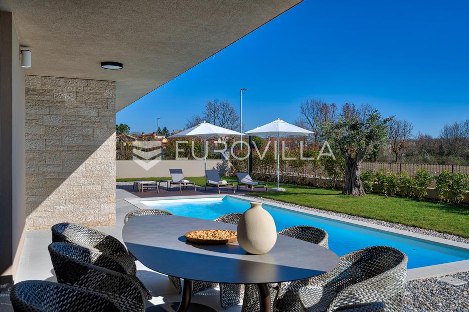 Casa In vendita -  Kaštelir-Labinci