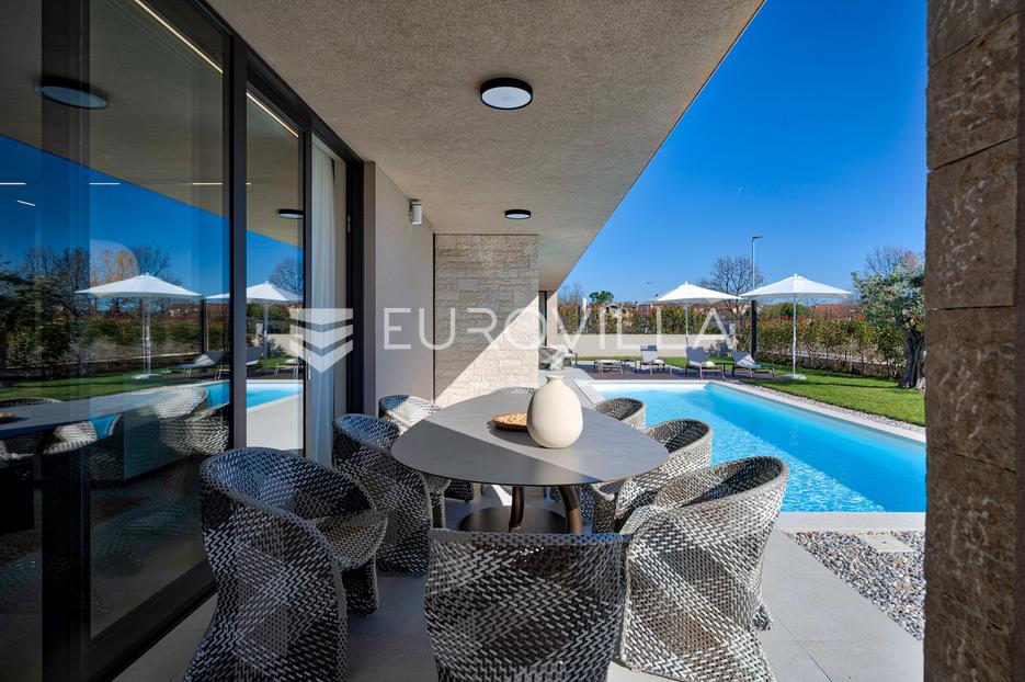 Casa In vendita -  Kaštelir-Labinci