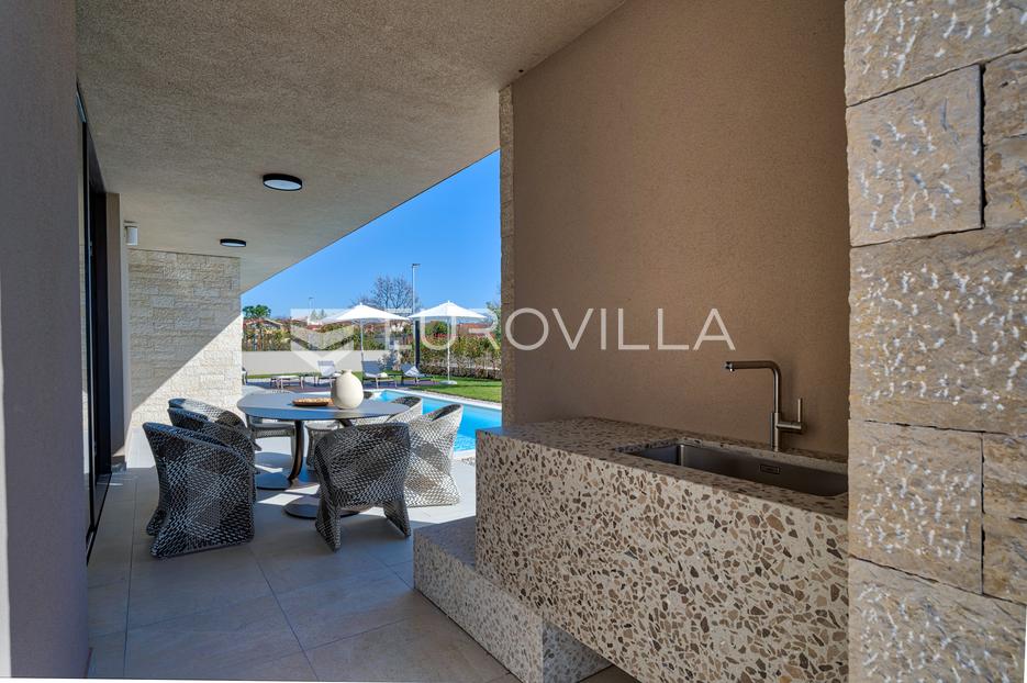 Casa In vendita -  Kaštelir-Labinci