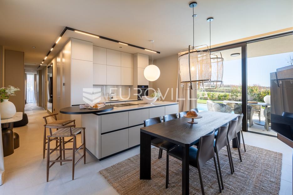 Casa In vendita -  Kaštelir-Labinci