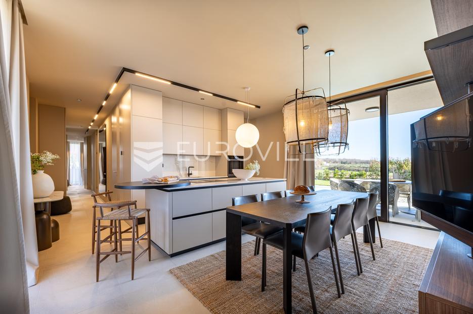Casa In vendita -  Kaštelir-Labinci